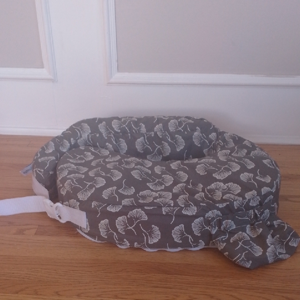 My Brest Friend Nursing Pillow With Buckle And Pockets Newborn Baby Post Partum